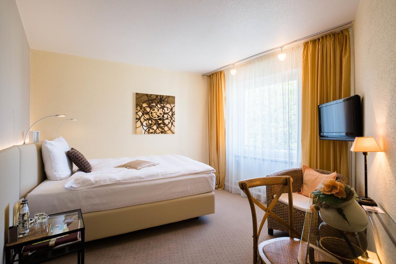 Hotel Zur Muehle Paderborn Eksteriør billede
