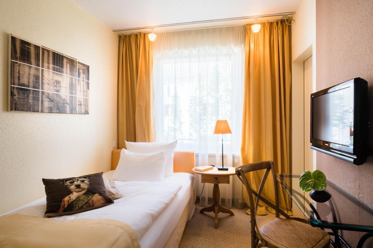 Hotel Zur Muehle Paderborn Eksteriør billede
